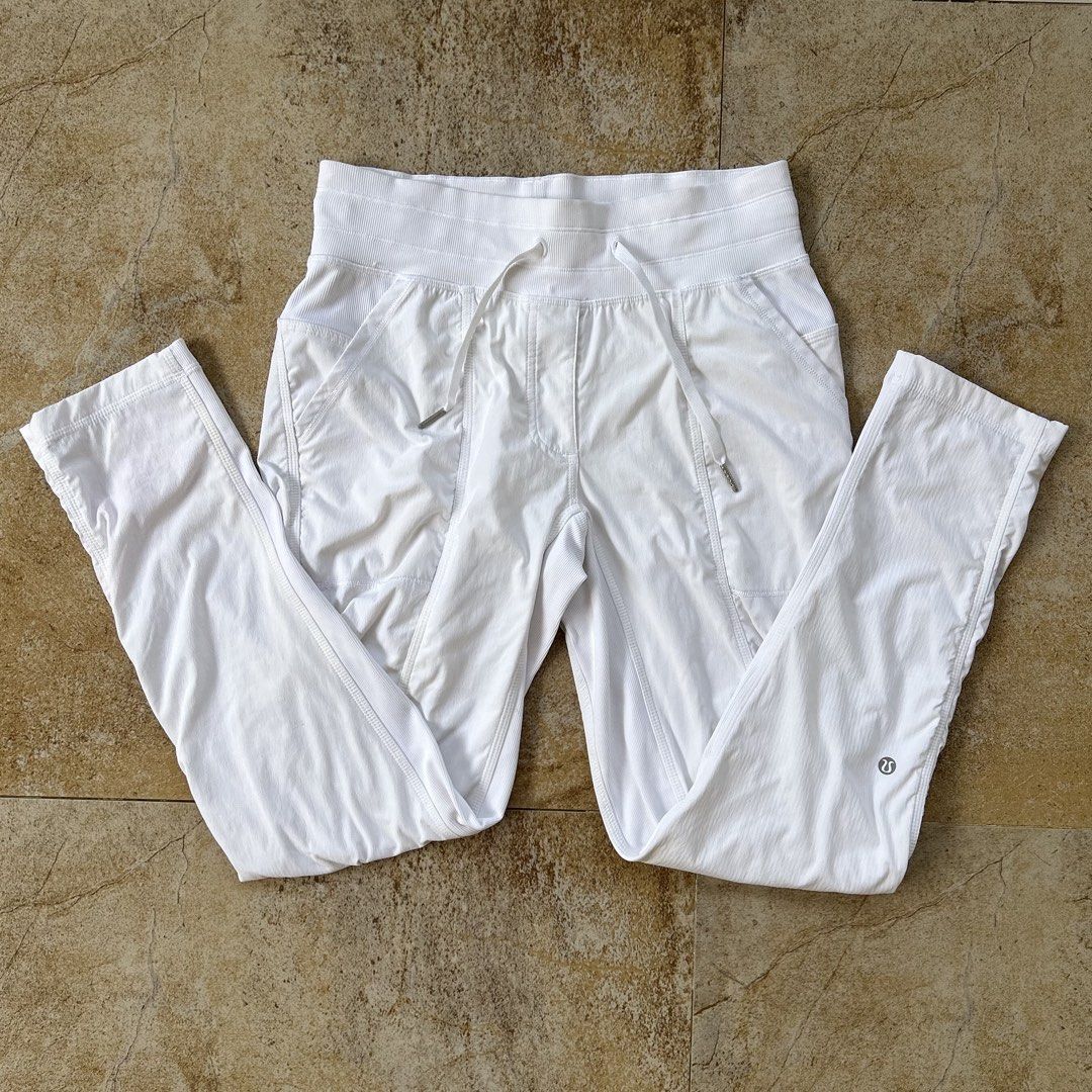 Lululemon Street to Studio Pant II (dot 6) (Category: Activewear) located in Davao. Submitted by luxnmore_dvo (Listing ID 1463553646, Image 2). Description: NO LOWBALLING FIRST TO PAY BASIS dot 6 First release 27-31” waistline 36” length See last pic for minor flaws (stains at the back).