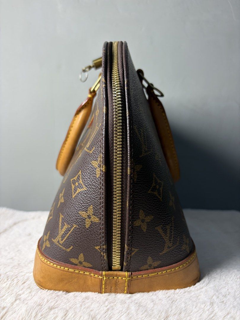 LV ALMA (Category: Luxury Bags & Wallets) located in Manila. Submitted by at_realty (Listing ID 1463499537, Image 3). Description: Ukay source Manage your expectations 8/10 condition .