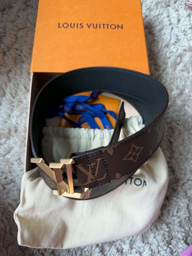 Lv belt (Category: Luxury Accessories) located in Angeles City. Submitted by luxuresbagsandaccessories (Listing ID 1463483200, Image 2). Description: With dustbag Box and receipt Bought in the u.s Size40.