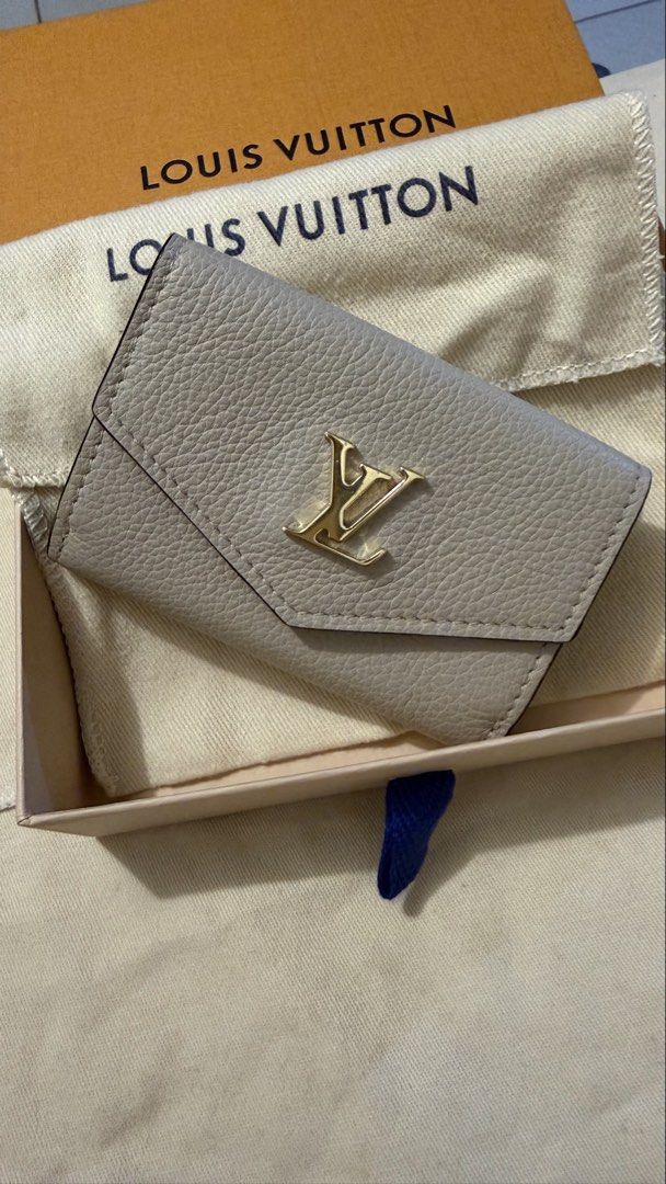 Lv mini wallet calfskin (Category: Luxury Bags & Wallets) located in Angeles City. Submitted by luxuresbagsandaccessories (Listing ID 1463326685, Image 2). Description: Excellent condition No flaws Clean inside and out With box, dustbag and print receipt Bought in Japan Microchip.