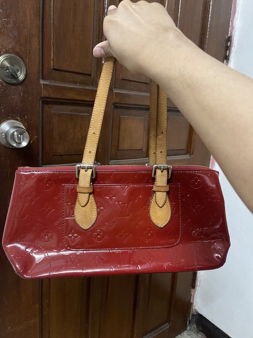 LV Vintage Vernis (Category: Luxury Bags & Wallets) located in Manila. Submitted by missme1207 (Listing ID 1463494933, Image 2). Description: .