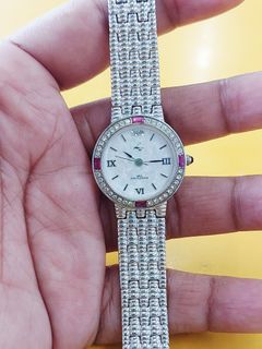 (Category: ) located in . Submitted by vintageanddainty (Listing ID 1463343538, Image 1). Description: .