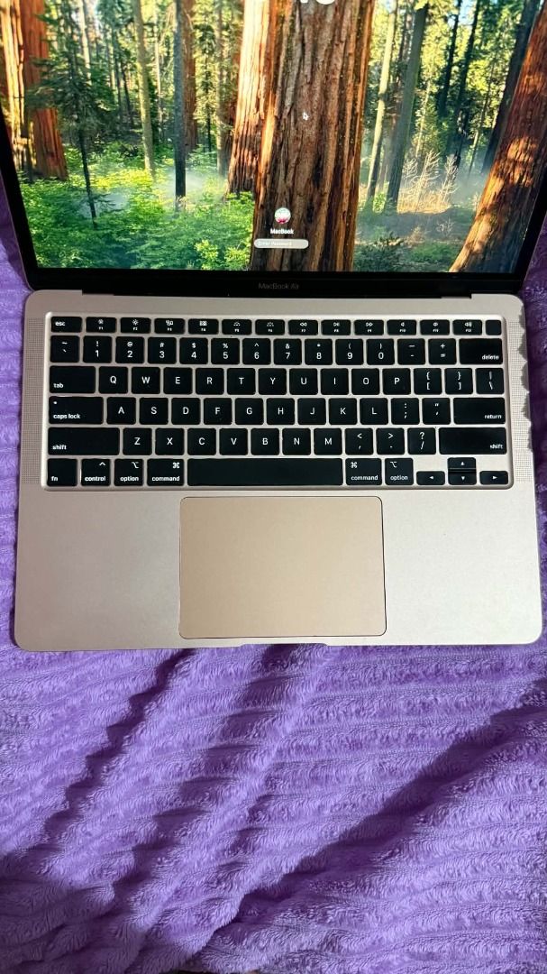 MacBook Air (Category: Laptops & Notebooks) located in Alicia. Submitted by marmar3k (Listing ID 1463458755, Image 3). Description: Model Name: MacBook Air MacBook Air (Retina, 13-inch, 2020) Processor Name: Quad-Core Intel Core i5 Processor Speed: 1.1GHz Number of Processors: 1 Total Number of Cores: 4 L2 Cache (per COre): 512kb L3: 6mb Cache Memory: 16gb.