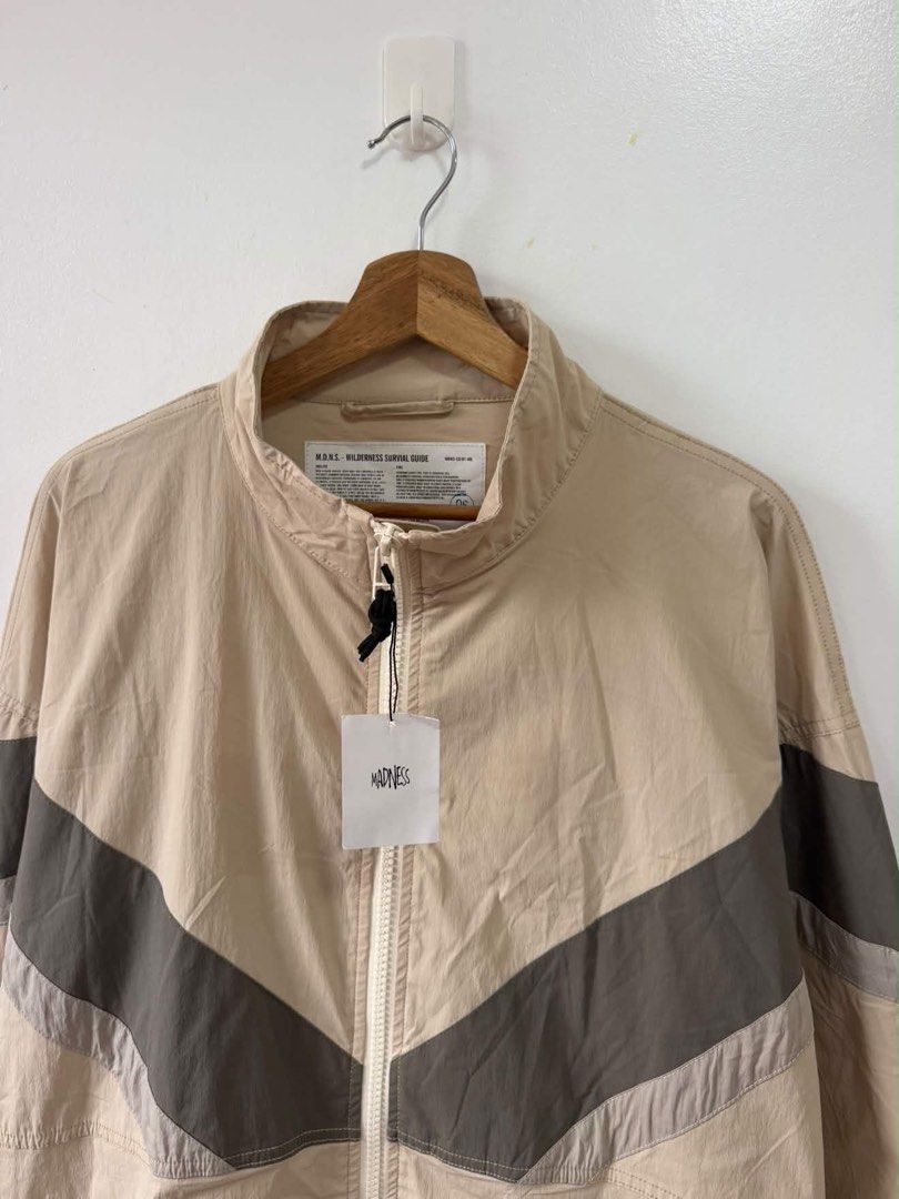 Madness 23SS Training Jacket (Category: Coats, Jackets and Outerwear) located in Iloilo. Submitted by bunitoapparel_v2 (Listing ID 1463479480, Image 2). Description: Excellent Condition No Flaws Size 2XL .