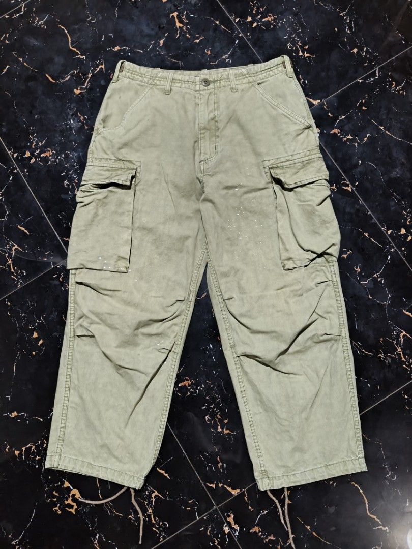 Madness Japan Military Cargo Pants (Category: Jeans) located in Davao. Submitted by makmoonthriftdvo (Listing ID 1463442131, Image 1). Description: W 30-32 L 36 Thight 14 Hem 8.5 No issue DAVAO.
