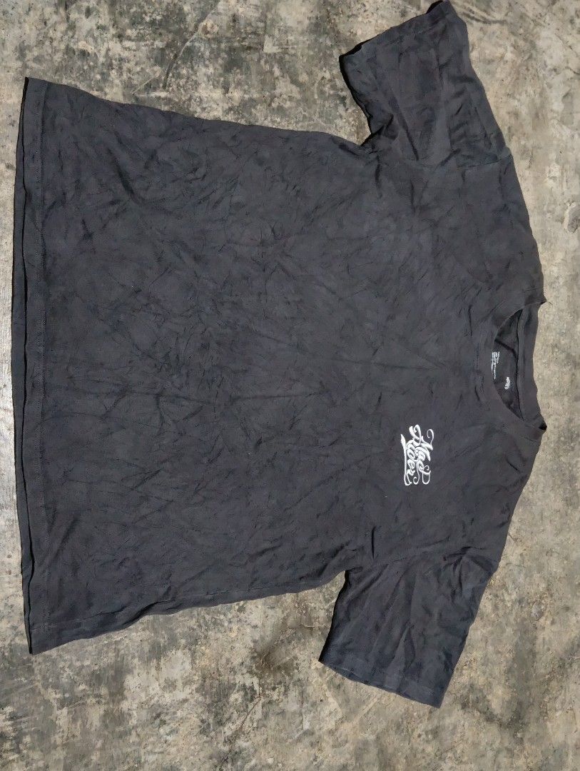 Madness madrider (Category: Tshirts & Polo Shirts ) located in Ajuy. Submitted by aljohndalumpines88 (Listing ID 1463471041, Image 2). Description: no issue.