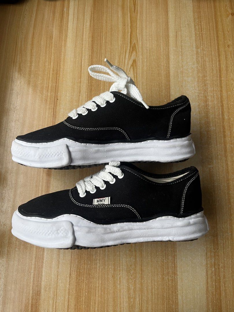 maison mihara yasuhiro (Category: Sneakers & Footwear) located in Cebu City. Submitted by fierce.vincent (Listing ID 1463480081, Image 2). Description: maison mihara yasuhiro ( MMY ) like new condition / no issue size 42 / 9 us 2850 + sf.