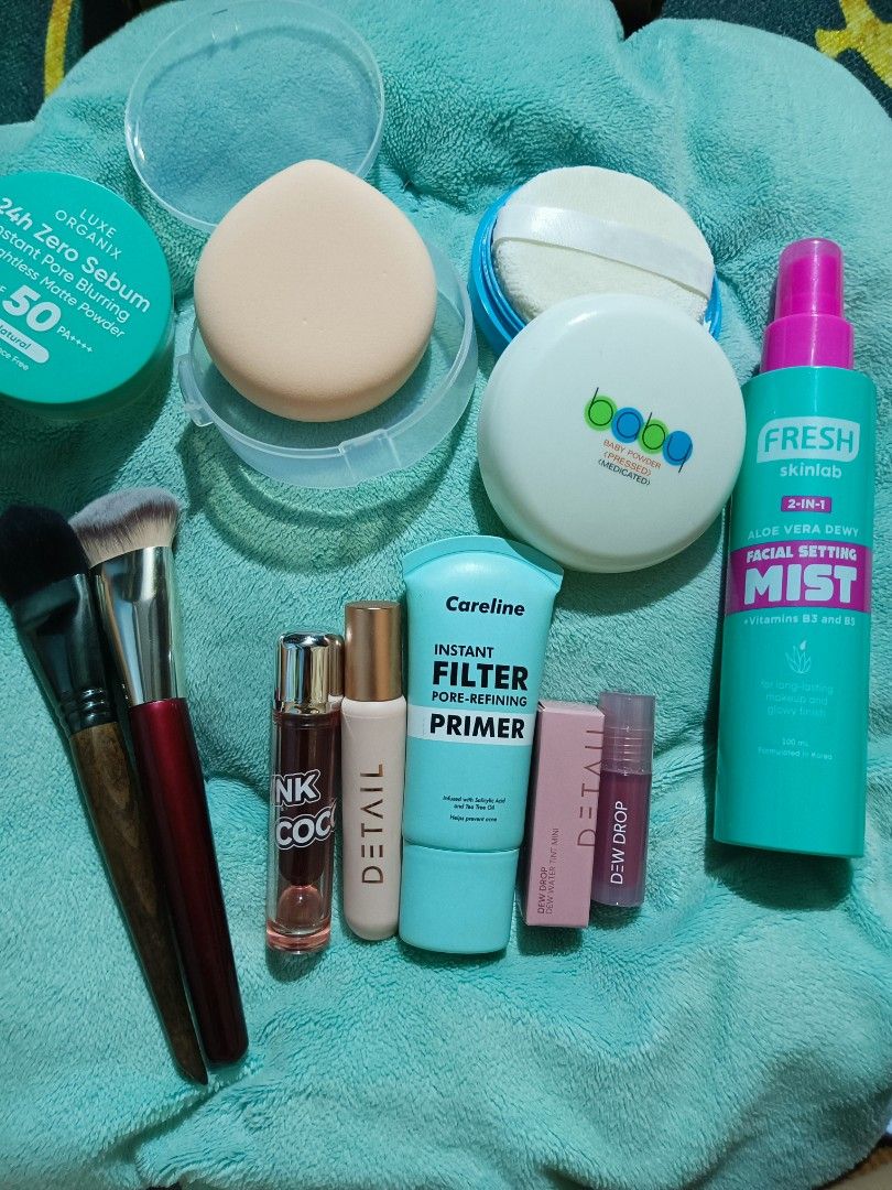 MAKE UP BUNDLE (Category: Makeup) located in Cavite. Submitted by peachytwice (Listing ID 1463329319, Image 1). Description: ‎STILL AVAILABLE!!!! get niyo naaaaaa 🫶🏼🫶🏼 ‎ · ‎Salv Sunscreen ₱200 · ‎Salv Tinted Sunscreen ₱200 · ‎Bioten Micellar Water ₱150 · ‎DAZZLE ME Cover Me Serum Concelear Duo ₱170 (N03 Wheat Beige) ‎ ‎TAKE ALL: ₱750 · ‎Make Up Bundle ₱320 · ‎DETAIL Lip Leisure ₱100 (teddy) · ‎CARELINE Primer ₱150 · ‎DETAIL Fresh Filter Conce