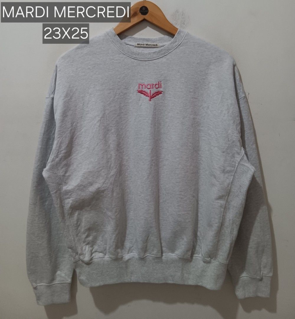 MARDI MERCREDI (Category: Coats, Jackets and Outerwear) located in Dauis. Submitted by udenglegaspi (Listing ID 1463343950, Image 1). Description: .