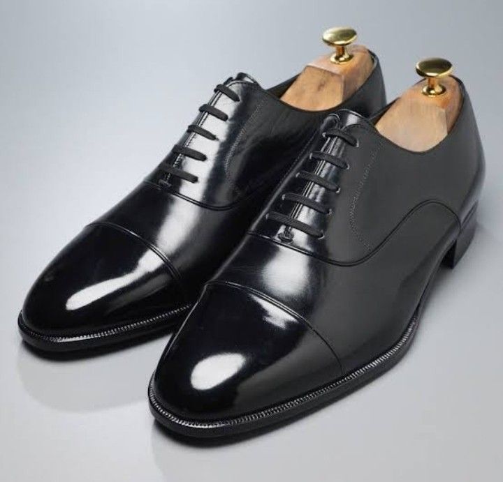 MARELLI BLACK SHOES (Category: Dress Shoes) located in Cabuyao City. Submitted by Bike_Clothing10 (Listing ID 1463352149, Image 1). Description: READ FIRST... FOR SALE: MARELLI BLACK SHOES Excellent Condition Size 25 1/2 | 8.5US Fits up to 9 US Size Made in Japan PRICE: 1K + SF -NO COD/COP- PICK UP OR SHIPPING ONLY LOC: Cabuyao Laguna PM FOR INQUIRIES -Thanks-.