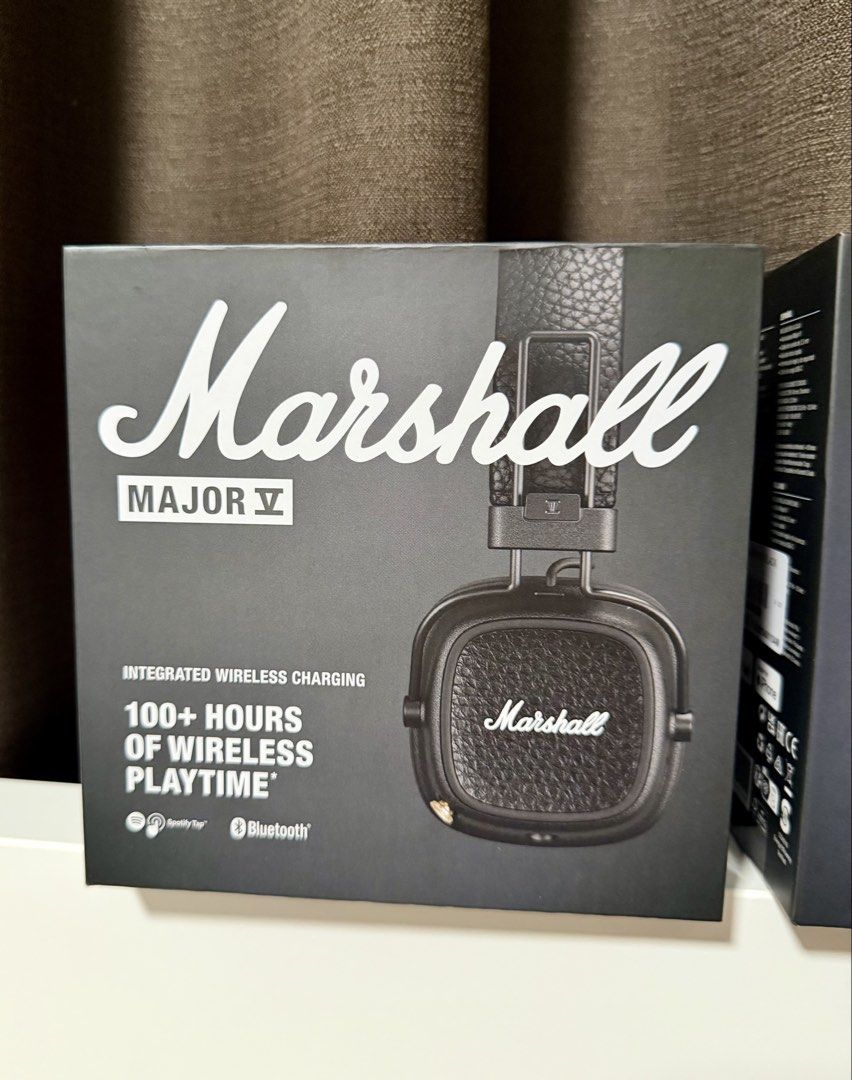 Marshall Major V Wireless Bluetooth Headphones (Category: Headphones & Headsets) located in Makati City. Submitted by chinita_girly (Listing ID 1463489255, Image 2). Description: - i have 2 units available, Php 6,000.00 per pc.