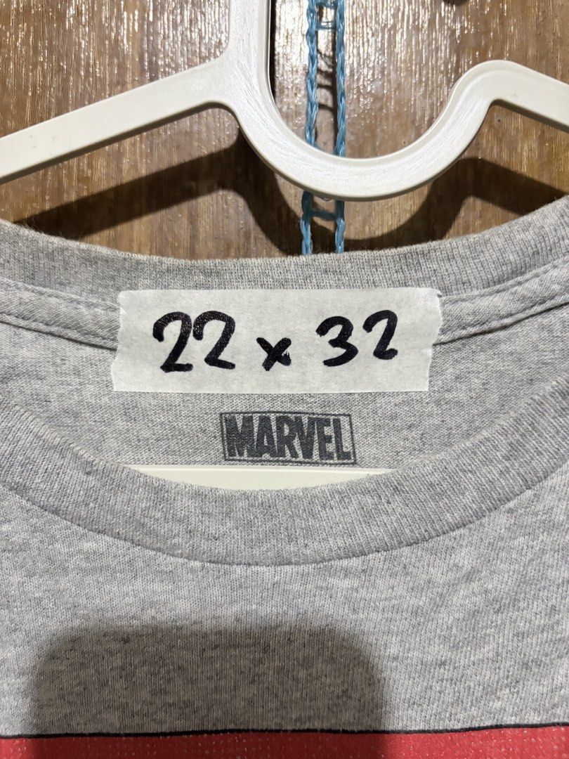 [MARVEL TEE] Marvel Comics Graphic T-Shirt XL (Category: Tshirts & Polo Shirts ) located in Imus. Submitted by frootiloots4103 (Listing ID 1463335179, Image 3). Description: - Grey Marvel Comics graphic tee - Features various Avengers characters print - Size: XL - Measurements: 22 inches wide x 32 inches long - Material: Cotton blend - Ideal for any Marvel fan OPEN FOR NEGO (best if aspack) 📍Imus, Cavite 4103 Can do meetups within Imus Area 🚚 J