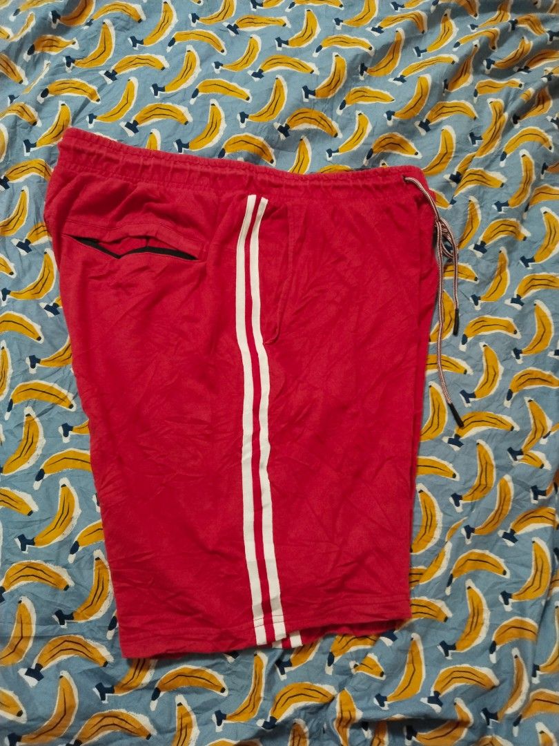 MAXWIN Men’s Striped Casual Shorts XL (Category: Shorts) located in Mabalacat. Submitted by al_amin_thrift (Listing ID 1463467504, Image 2). Description: 🔴 MAXWIN Men’s Striped Casual Shorts — Size 180/86A (~XL) Length 18 ✅ Brand: MAXWIN (Men’s line) ✅ Color: Vibrant Red with signature white twin side stripes ✅ Size: 180/86A — fits XL / waist 34–38" ✅ Material: 100% Cotton — soft, breathable, lightweight ✅ Features: - Elastic waistband with brai