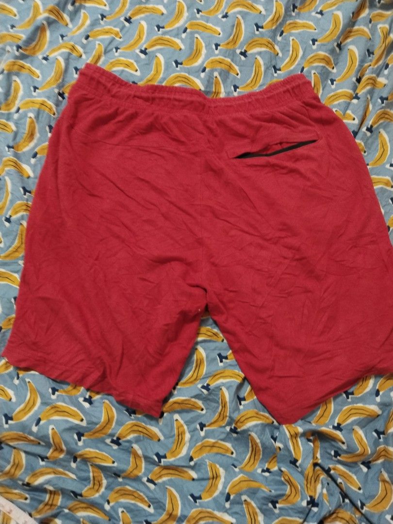 MAXWIN Men’s Striped Casual Shorts XL (Category: Shorts) located in Mabalacat. Submitted by al_amin_thrift (Listing ID 1463467504, Image 3). Description: 🔴 MAXWIN Men’s Striped Casual Shorts — Size 180/86A (~XL) Length 18 ✅ Brand: MAXWIN (Men’s line) ✅ Color: Vibrant Red with signature white twin side stripes ✅ Size: 180/86A — fits XL / waist 34–38" ✅ Material: 100% Cotton — soft, breathable, lightweight ✅ Features: - Elastic waistband with brai