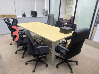 (Category: ) located in . Submitted by 2nd-furnitures1 (Listing ID 1463346070, Image 1). Description: .