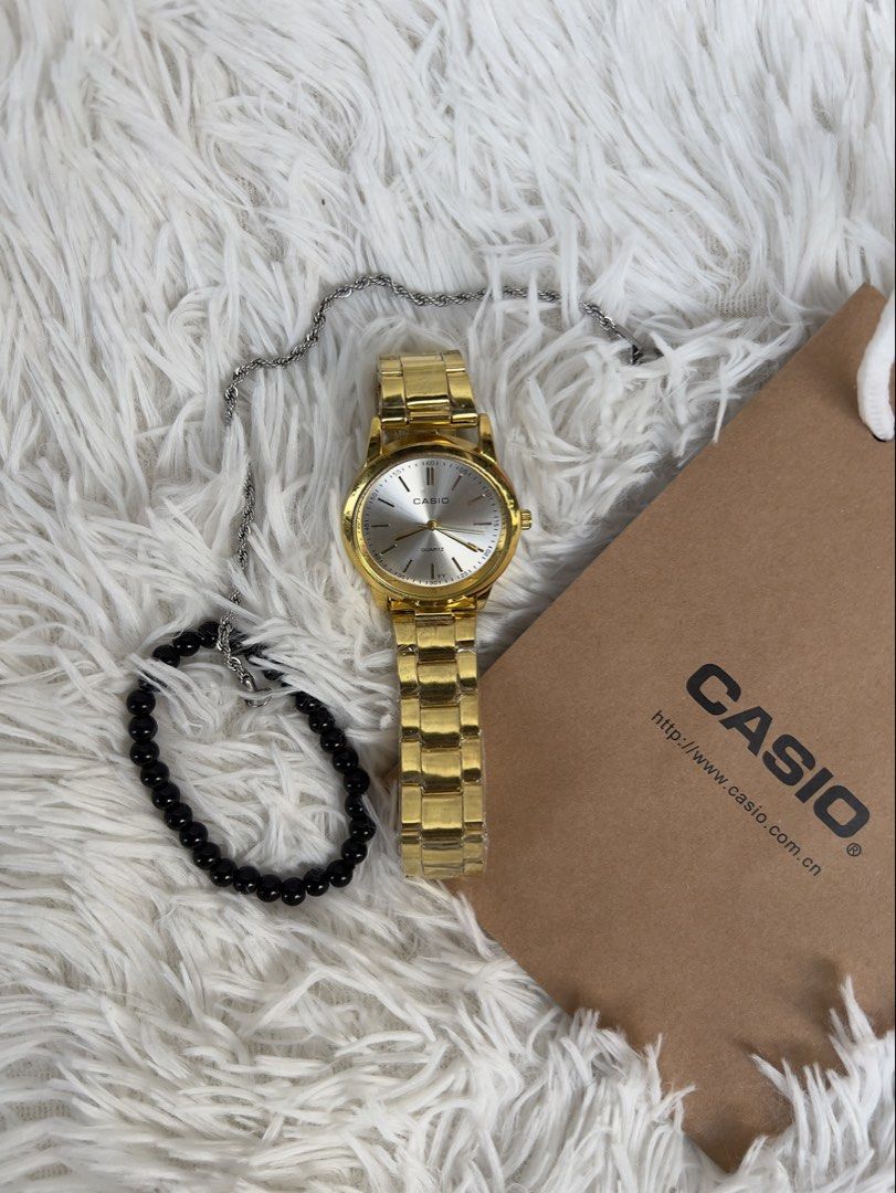Men's Gold Watches (Category: Men's Watches) located in Rodriguez. Submitted by siyanen_24 (Listing ID 1463372483, Image 1). Description: ✅ Comes with a tin can & paper bag ✅ Non-tarnish (with proper care) ✅ Payment first policy.