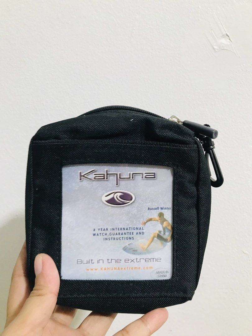 MENS POUCH (Category: Purses & Pouches) located in Gamu. Submitted by 2022bagsbunny (Listing ID 1463386505, Image 3). Description: .