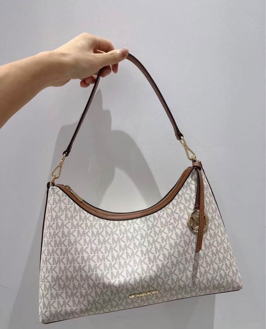 Michael Kors Sammy Medium Logo Convertible Shoulder Bag (Category: Shoulder Bags) located in Manila. Submitted by btdcbagtrendsdcapul.2 (Listing ID 1463382885, Image 2). Description: Inclusion: Tag, Carecard, Paper Bag, Dustbag, Limited stocks only 📩 Dm for inquiries.