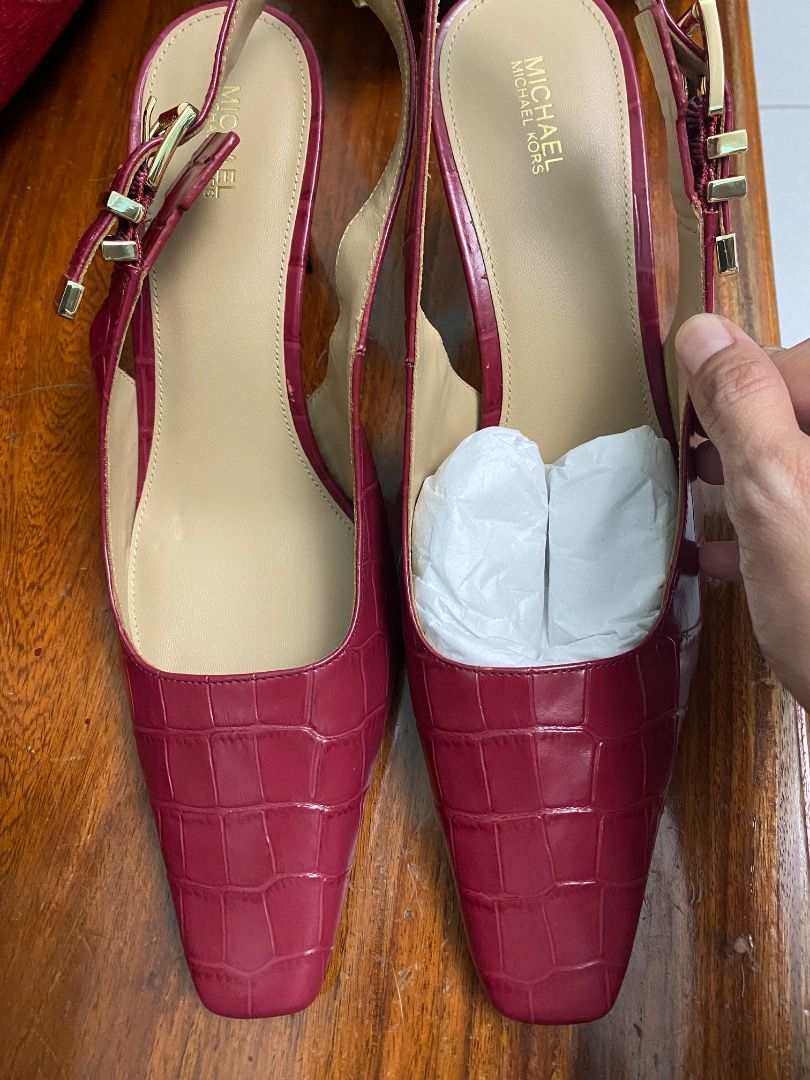 Micheal Kors Heels (Category: Sneakers & Footwear) located in Caloocan City. Submitted by reyn_22 (Listing ID 1463380378, Image 1). Description: MK Heels DARRINGTON SLING PUMP CROCCO CONGO LEATHER 40F4DTMP2E Size 10 Deep red .