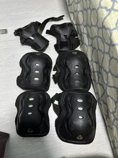 （分類：）位於 。 由 woody.sze19 提交（商品編號 1463461746，圖片 1）。簡介： 。