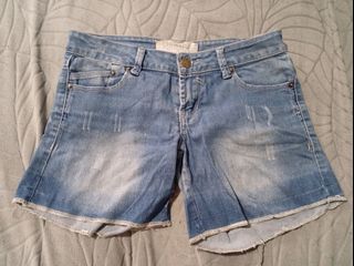 (Category: ) located in . Submitted by itsmacmacky (Listing ID 1463354411, Image 1). Description: .