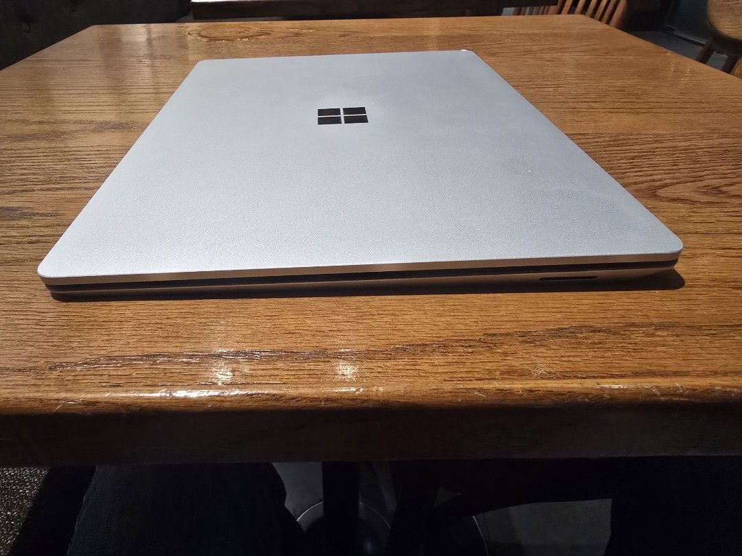 Microsoft Surface Laptop 3 like Dell XPS 13 15 Studio (Category: Laptops & Notebooks) located in Makati City. Submitted by castcapital (Listing ID 1463539190, Image 2). Description: Microsoft Surface Laptop 3 CPU: Intel Core i5-1035G7 8GB Ram 250GB SSD Storage W backlit keyboard /umiilaw keyboard Alcantara Keyboard/ Tela Soft Padding na keyboard, parang unan Touchscreen 2256x1504 2k Resolution (Better than average 1920x1080 FHD sa mga average na 