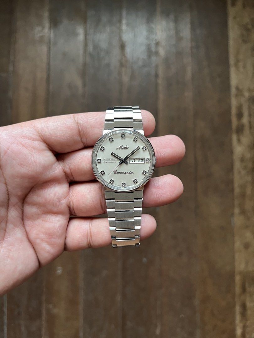 Mido Commander (Category: Men's Watches) located in Manila. Submitted by dansanjose09 (Listing ID 1463362534, Image 1). Description: For Sale: Mido Commander 📌 Model: Mido Commander 📌 Reference: 📌 Production Date: 📌 Movement: Automatic Specifications: * Case Diameter: 36mm (excluding crown) * Lug Width: * Condition: 8.8/10 * Sign of usage * Polished case crystal * All original watch head * Comes with original bracelet that can fit upto 7.5” *
