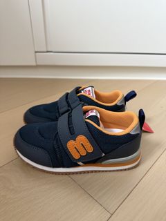 （分類：）位於 。 由 liahkooooo 提交（商品編號 1463337748，圖片 1）。簡介： 。