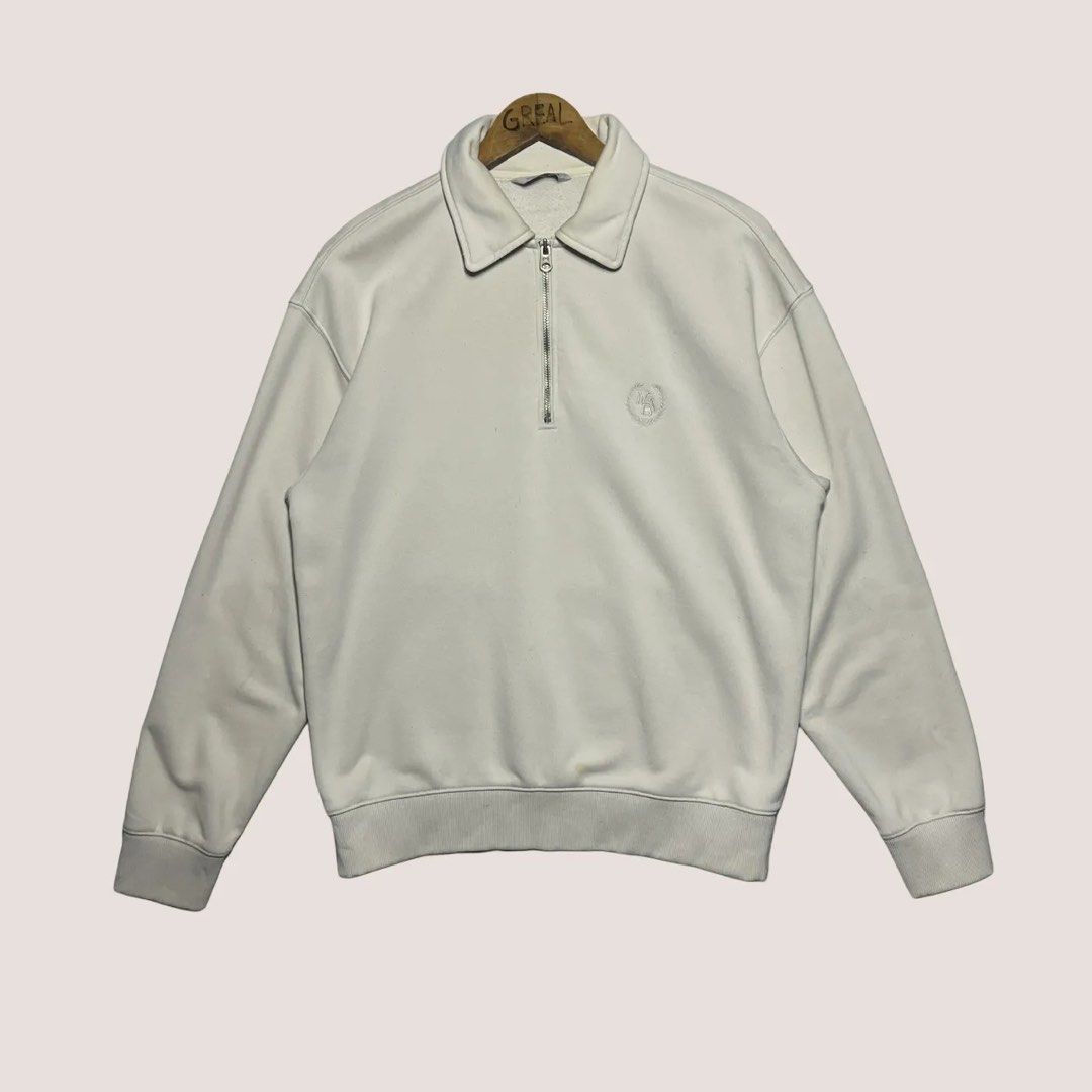 Mind Bridge Quarter-Zip (Category: Coats, Jackets and Outerwear) located in Palompon. Submitted by paulrojas13 (Listing ID 1463536256, Image 1). Description: Size: 95 on tag Dimensions: 23 x 26 Condition: Excellent Color Rate: 9.5/10 Issue: No Issue.