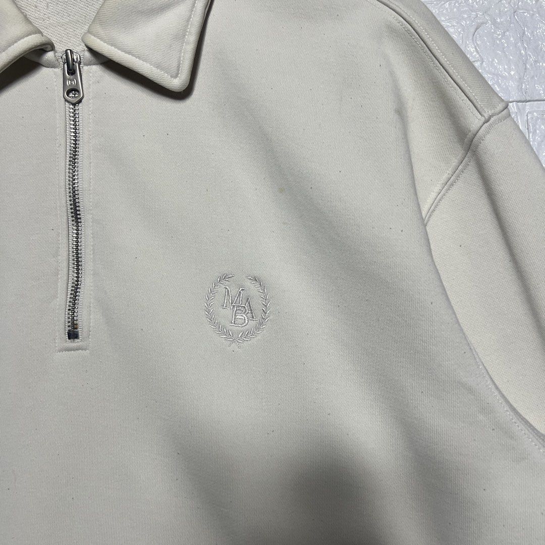 Mind Bridge Quarter-Zip (Category: Coats, Jackets and Outerwear) located in Palompon. Submitted by paulrojas13 (Listing ID 1463536256, Image 2). Description: Size: 95 on tag Dimensions: 23 x 26 Condition: Excellent Color Rate: 9.5/10 Issue: No Issue.