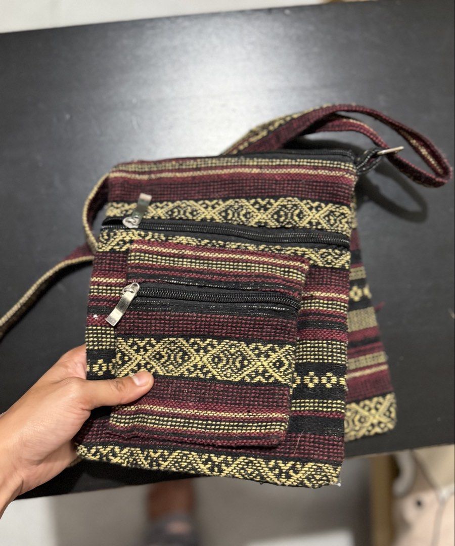 Mini Bags (Category: Cross-body Bags) located in Caloocan City. Submitted by rohllee (Listing ID 1463553612, Image 2). Description: 150each Take all for 350.