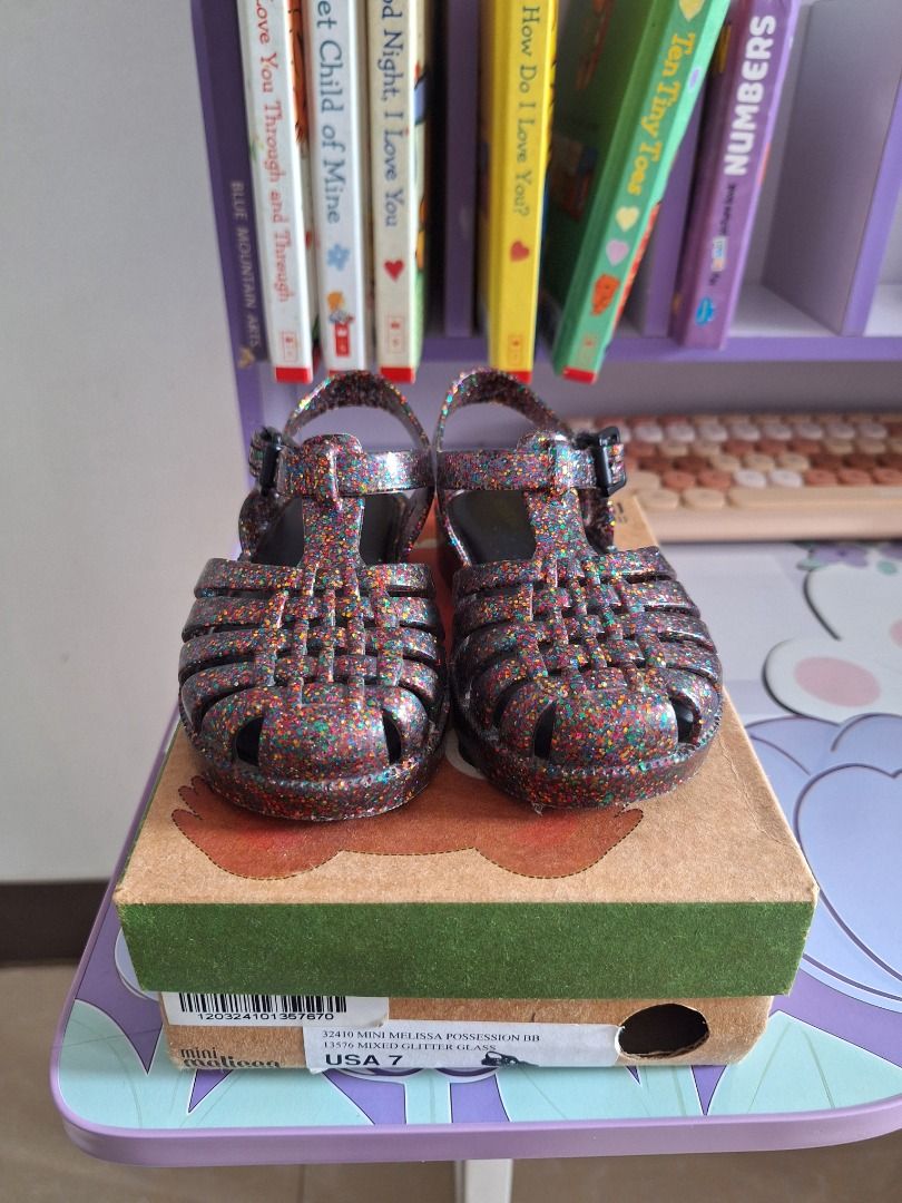 Mini Melissa Glitter Jelly Sandals USA 7 (Category: Babies & Kids Fashion) located in Manila. Submitted by aehnne (Listing ID 1463348814, Image 1). Description: Mini Mel Possession size 7 (used a few times) 1000 Havaianas Disney size 8c (used a few times) 350 Old Navy soft sole baby shoe (6-12 mos) 150 Pitter Pat velcro shoes size 21 (used once) 500 White Eyelet soft sole shoe (6-12mos) 150 Sf shouldered by buyer J&T Delivery Kalibo, Aklan.
