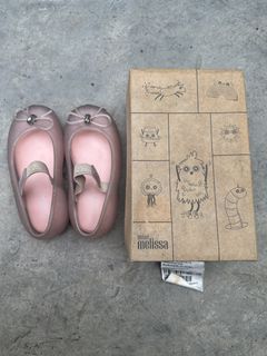 (Kategori: ) berada di . Dikirim oleh projectdeclutterjz (ID iklan 1463342413, Gambar 1). Deskripsi: .