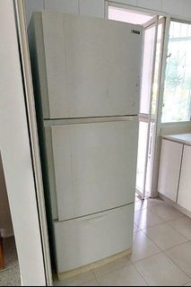 (Category: ) located in . Submitted by thethreetrees (Listing ID 1463501049, Image 1). Description: .