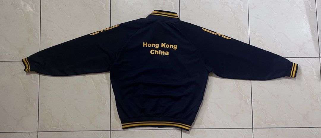 Mizuno Country HK Track Jacket (Category: Coats, Jackets and Outerwear) located in Subic. Submitted by trashdimes2022 (Listing ID 1463435717, Image 3). Description: Size: M (23 x 25) In Excellent Condition Color rate: 9+/10 .