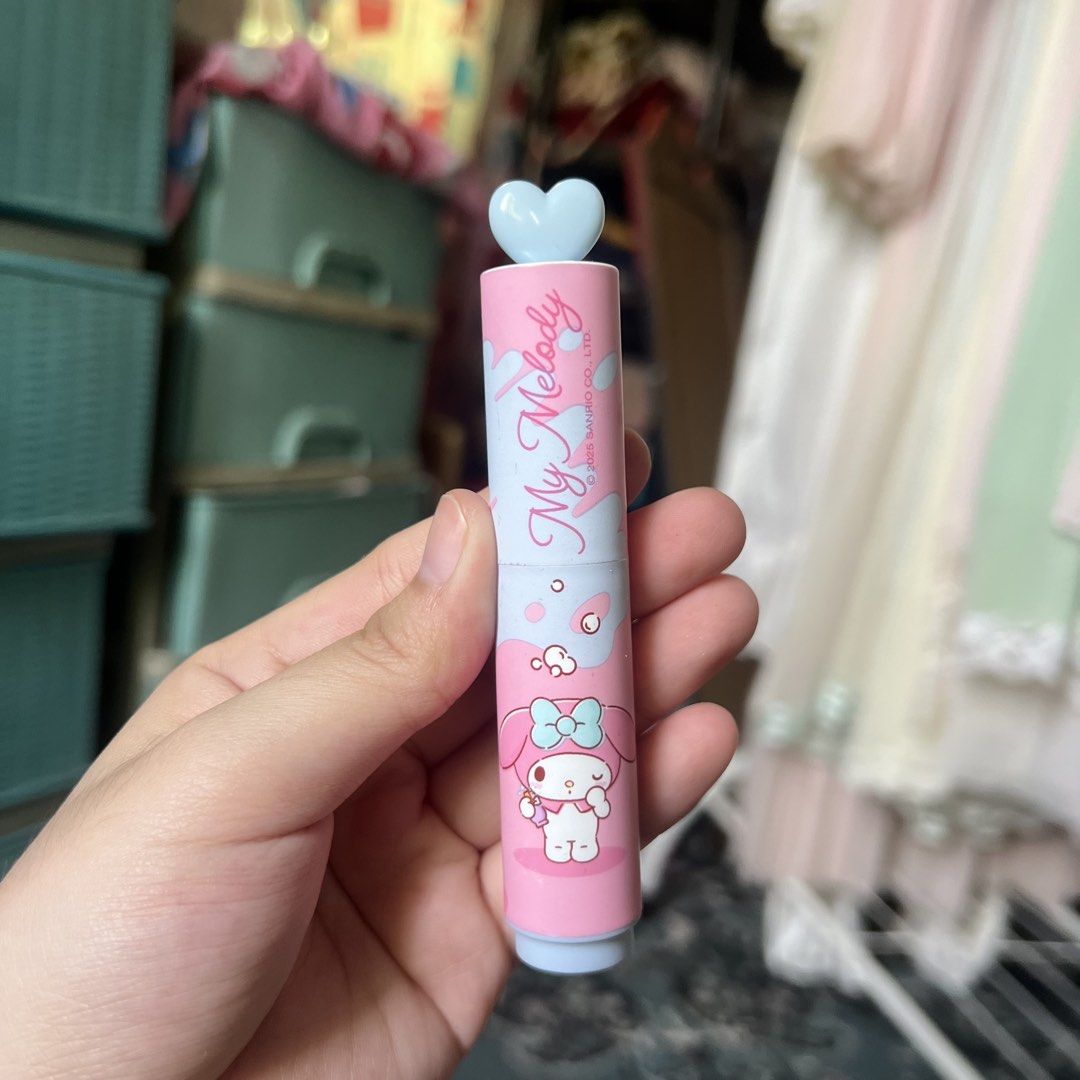 My Melody Highlighter with Heart Cap (Category: Makeup) located in Quezon City. Submitted by mei_declutters (Listing ID 1463405120, Image 1). Description: - Adorable My Melody highlighter - Features a cute pink and blue design with little clouds - Heart detail on the cap - Ideal for any My Melody fan - Perfect for your stationery collection.
