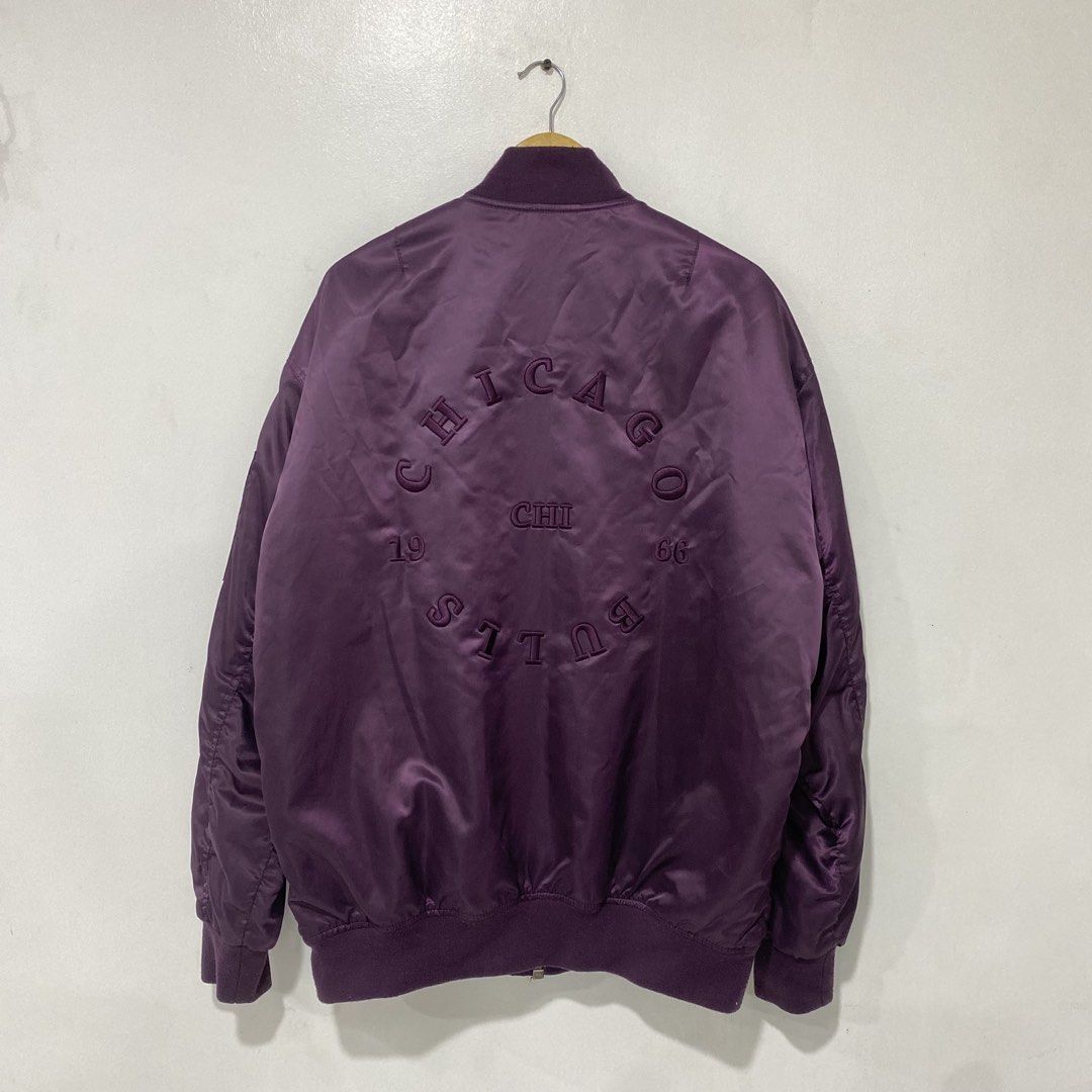 Nba Chicago bulls bomber jacket size large (Category: Coats, Jackets and Outerwear) located in Taguig. Submitted by orblop.finds (Listing ID 1463516247, Image 2). Description: Size large -width:23 -Length:28 -Excellent condition .
