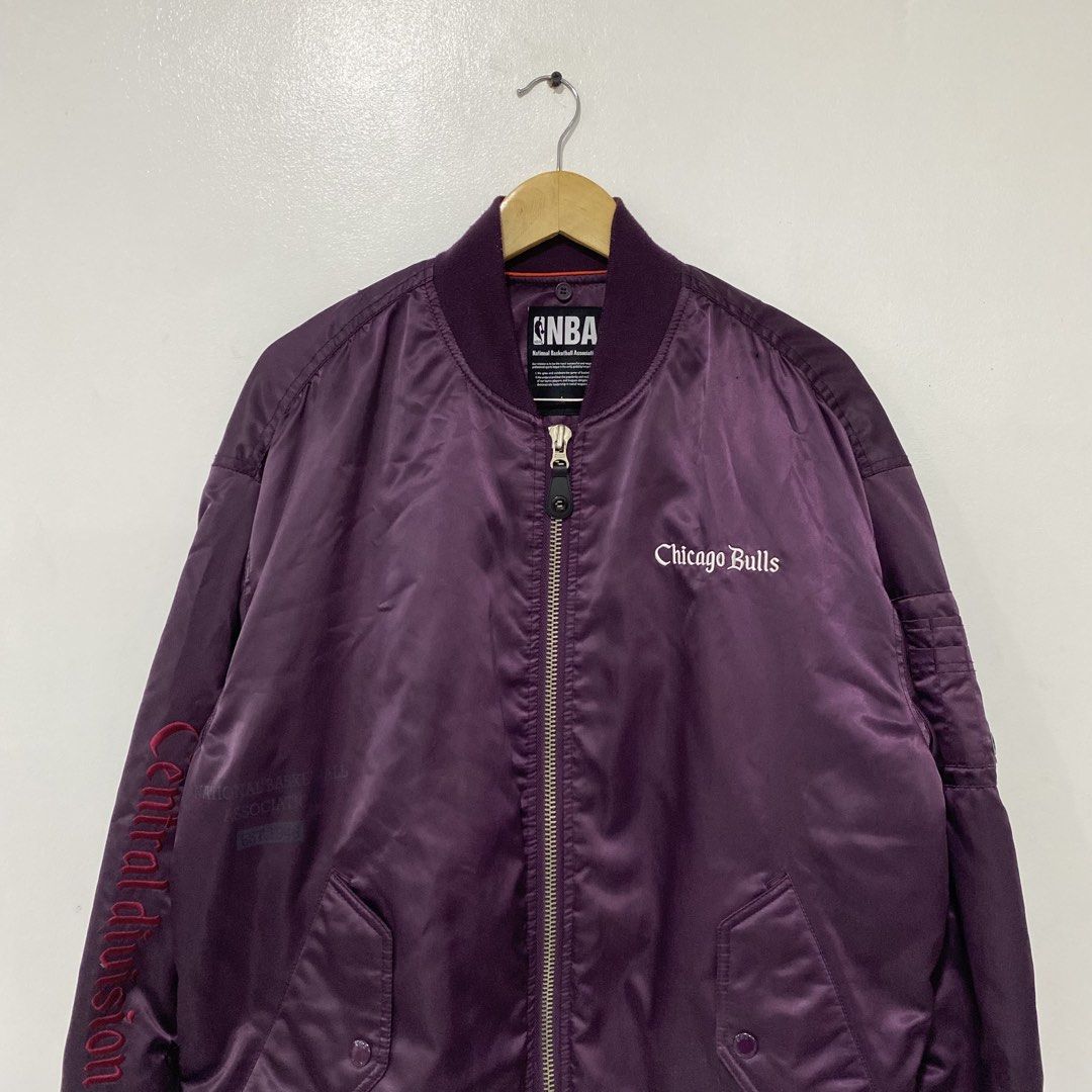 Nba Chicago bulls bomber jacket size large (Category: Coats, Jackets and Outerwear) located in Taguig. Submitted by orblop.finds (Listing ID 1463516247, Image 3). Description: Size large -width:23 -Length:28 -Excellent condition .