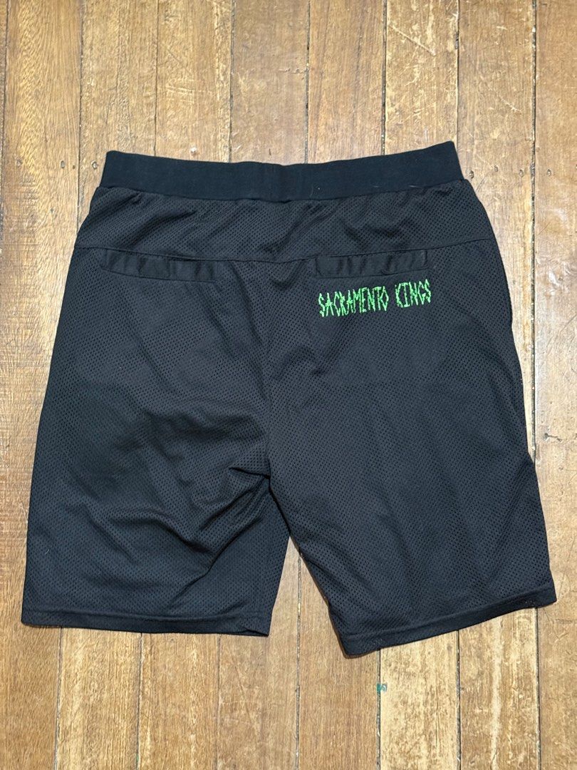NBA Sacramento Kings Shorts (Category: Shorts) located in Iligan City. Submitted by shanemaghinay (Listing ID 1463416356, Image 2). Description: NBA Sacramento Kings Shorts With built-in compression shorts Stretchable 32x21 Price is negotiable .