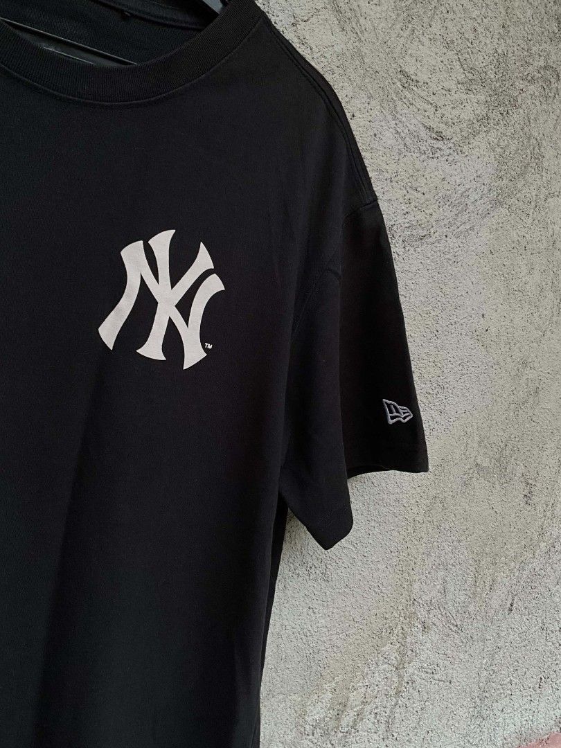 New Era x Mlb Multi patched (Category: Tshirts & Polo Shirts ) located in Polangui. Submitted by thriftgineer001 (Listing ID 1463446143, Image 2). Description: 21.5x27.