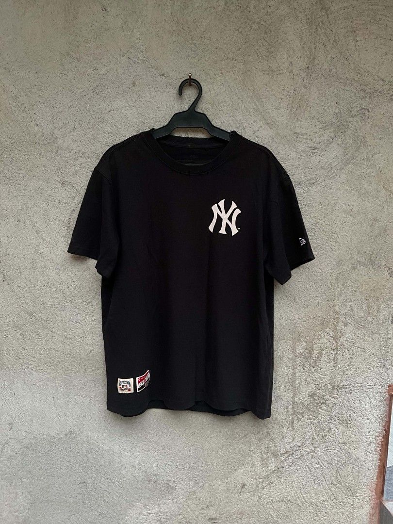 New Era x Mlb Multi patched (Category: Tshirts & Polo Shirts ) located in Polangui. Submitted by thriftgineer001 (Listing ID 1463446143, Image 1). Description: 21.5x27.