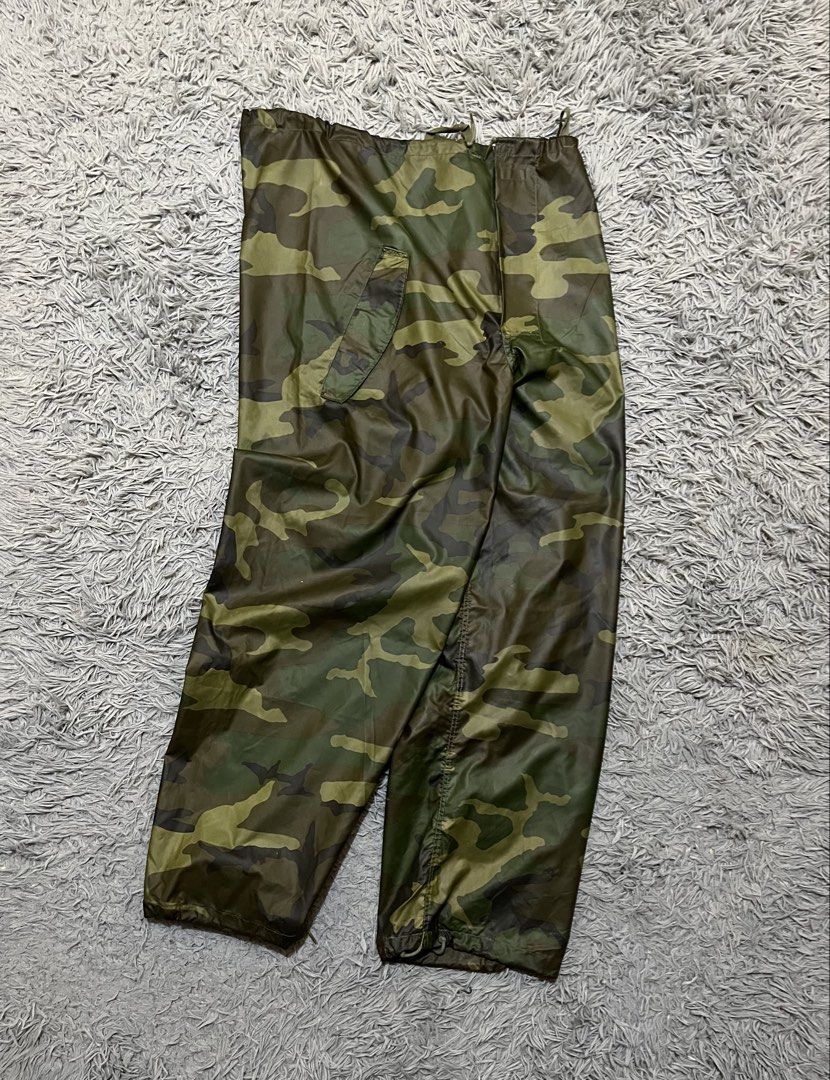 New GI Woodland Camo Waterproof Drawstring Pants (Category: Trousers) located in Baguio. Submitted by feelathome (Listing ID 1463377089, Image 1). Description: New GI Woodland Camo Waterproof Drawstring Pants Tag size: fits L-XL Waistline: 34-40 Outseams: 45” Thighs: 14.5” Leg opening: 10.5” adjustable In pristine condition 875php Free nationwide shipping. Read the description and check all photos carefully before buying. If you have any question