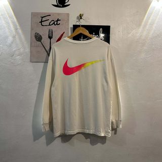 (Category: ) located in . Submitted by streetwearandluxph (Listing ID 1463330285, Image 1). Description: .