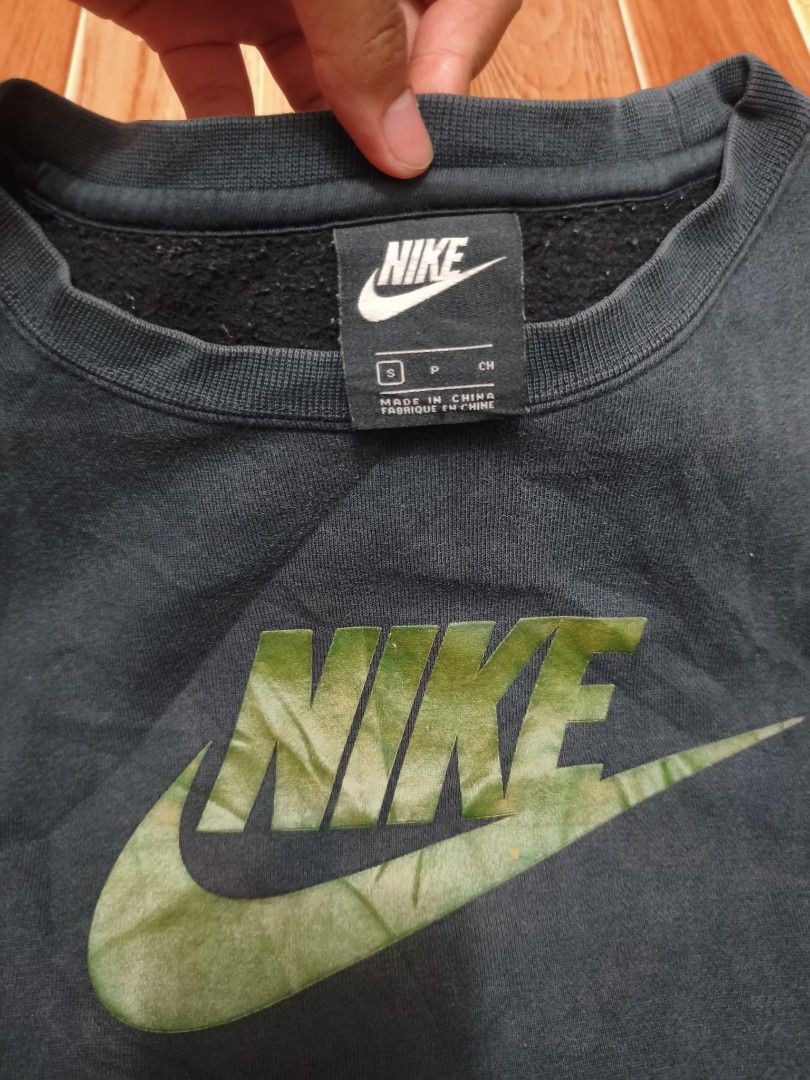 NIKE LONGSLEEVES (Category: Coats, Jackets and Outerwear) located in Jiabong. Submitted by pwanad_thrifts (Listing ID 1463526535, Image 3). Description: .