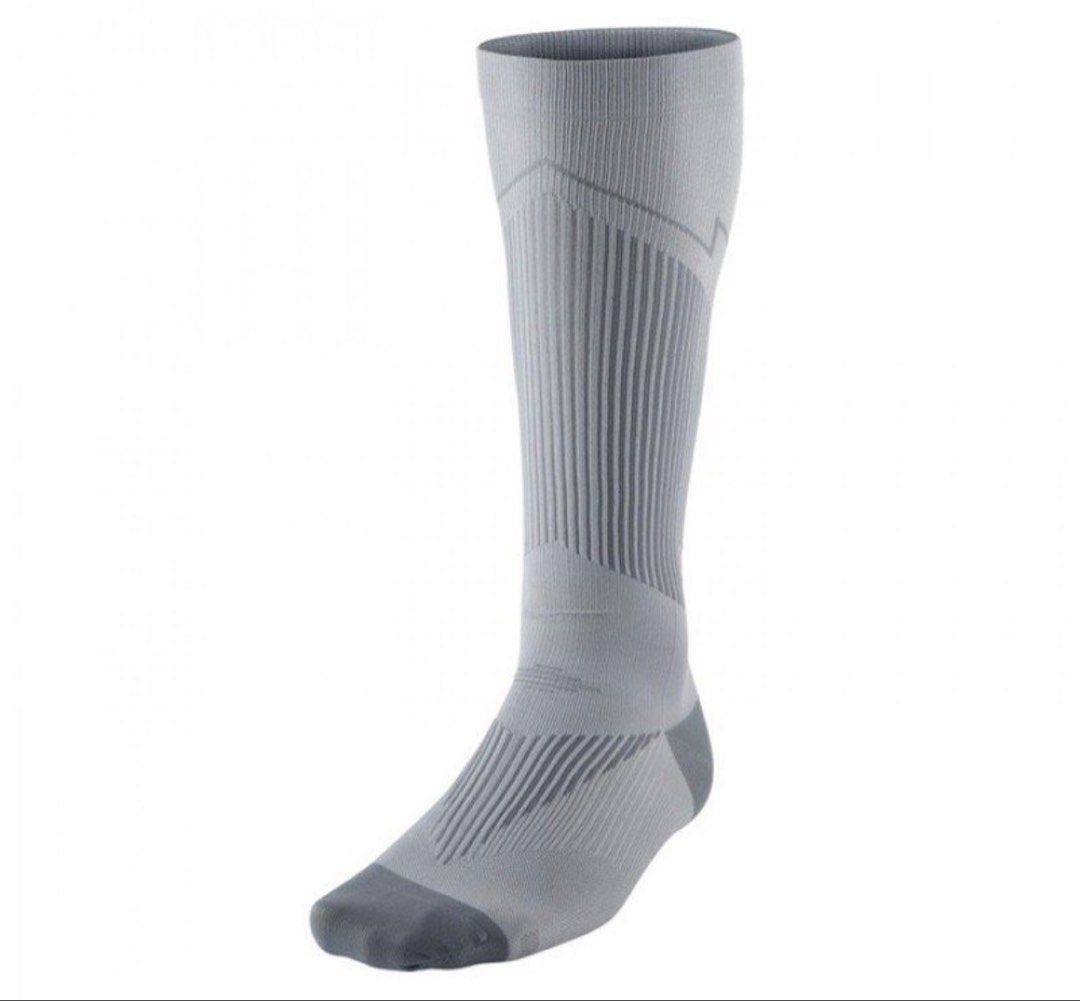 Nike Marathon compression socks (Category: Socks) located in Bacoor. Submitted by sempenden (Listing ID 1463434319, Image 1). Description: Perfect for size 6-8 US Bought this for 2400 php.