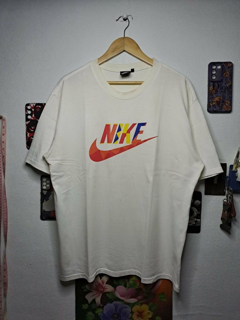Nike NSW HBR Spring Break Oversized (Category: Tshirts & Polo Shirts ) located in Manila. Submitted by yaseen__73 (Listing ID 1463521972, Image 1). Description: Nike NSW HBR Spring Break T-Shirt in white/sail With Back Hit JUST DO IT Wearing Size : XL - XXL Dimensions : See Photo Color Rate : 9.5/10 Needs Re - Wash (With Washable Stain) In Excellent Condition 400.00 Shipped Via J&T Express Around Metro Manila MOP : G C A S H B A N K T R A N S F E