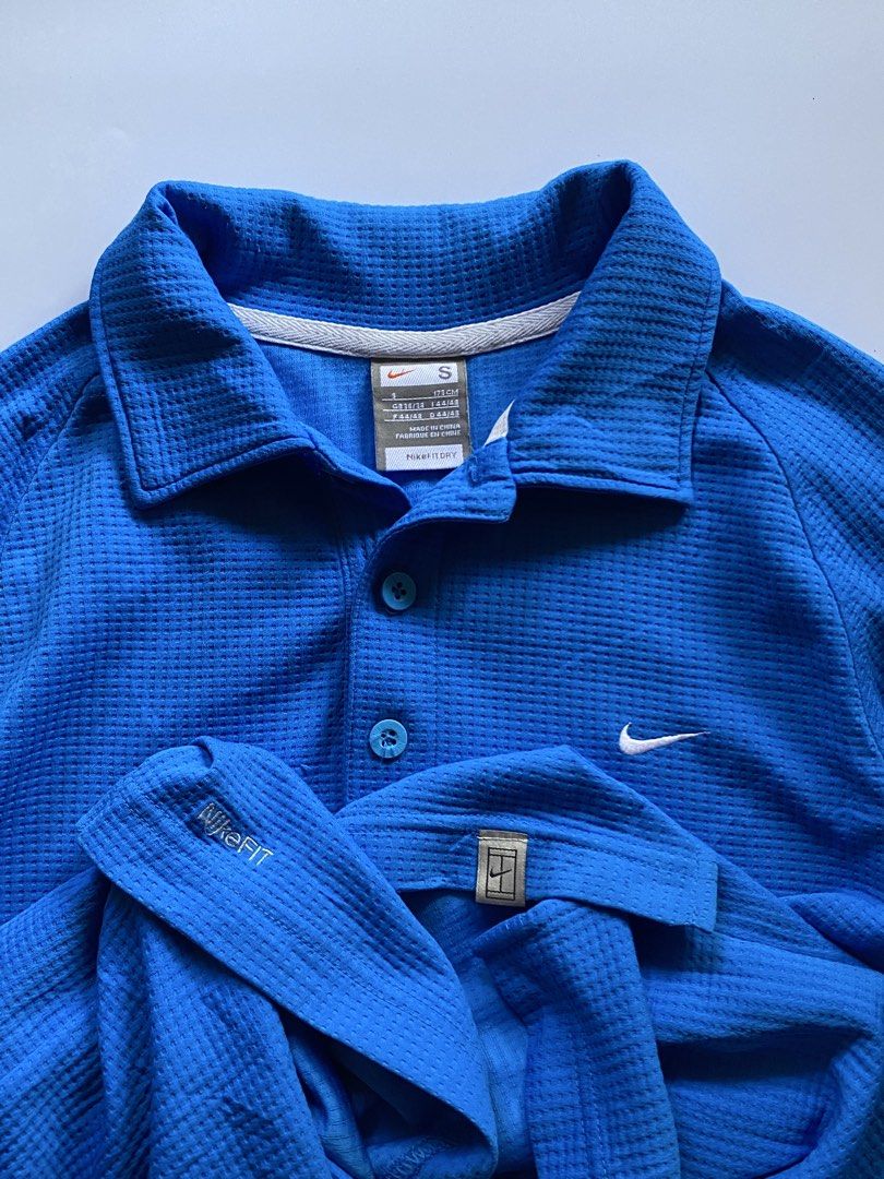 Nike Polo Shirt (Category: Tshirts & Polo Shirts ) located in Bulacan. Submitted by thrift_therapy01 (Listing ID 1463425512, Image 2). Description: Nike Polo 18.5 x 26.5 small on tags complete tags excellent condi solid for psg.