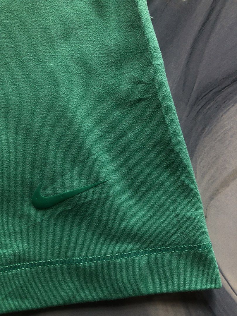 Nike Singlet size Large (Category: Activewear) located in Sumilao. Submitted by kentmarkda97226 (Listing ID 1463438783, Image 2). Description: .