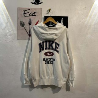 (Category: ) located in . Submitted by streetwearandluxph (Listing ID 1463330684, Image 1). Description: .