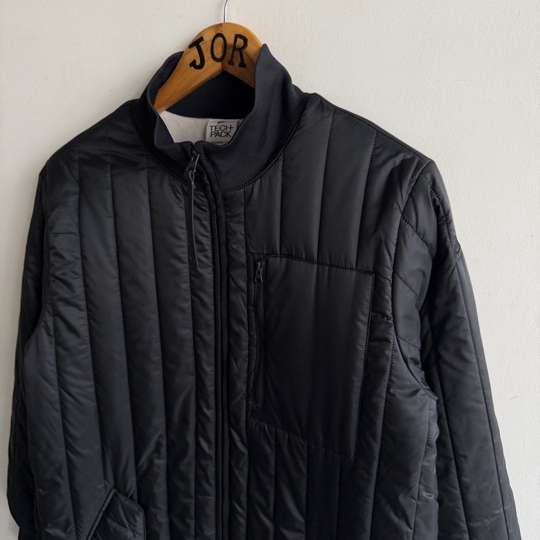 Nike Tech Pack Therma-Fit Parka Jacket (Category: Coats, Jackets and Outerwear) located in San Fernando. Submitted by jorjorr (Listing ID 1463389512, Image 2). Description: Nike Tech Pack Therma-Fit Parka Jacket Medium on tag 22 width 30 length Excellent to new condition No isaue P1,799.